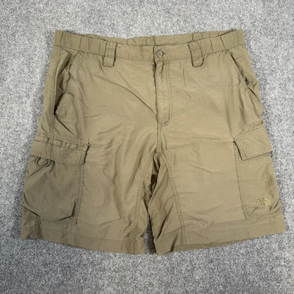 The North Face Shorts Mens Large Brown Lightweight Outdoors Hiking‎ Cargo Nylon
